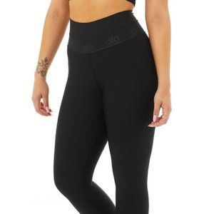 ALO High-Waist Fitness Capris